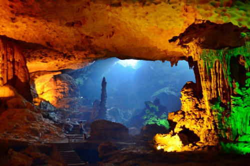 SUNG SOT CAVE